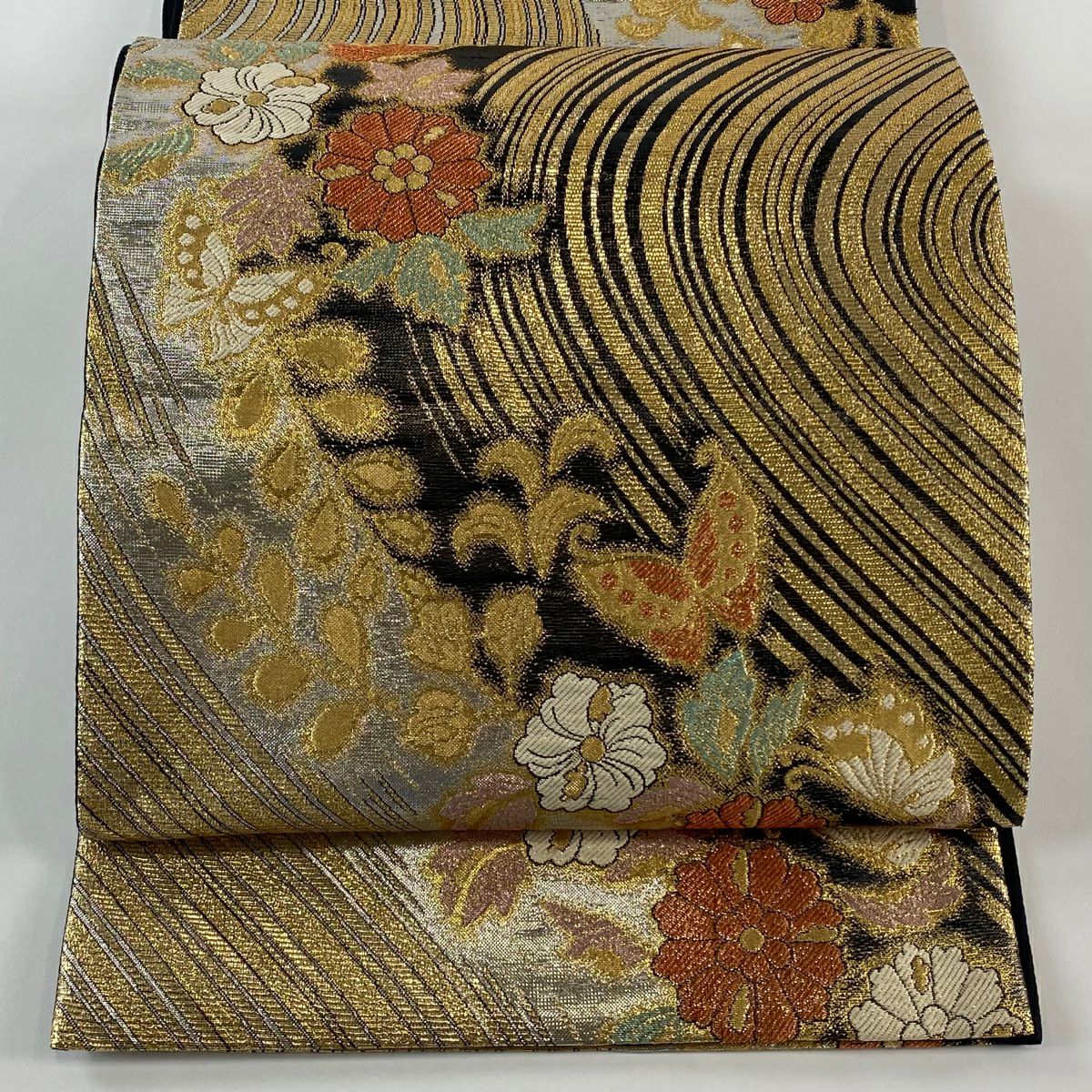 【美品】 袋帶 秀品級 草花紋紋 蝶 金絲 金金箔 金色 六通 純蠶絲