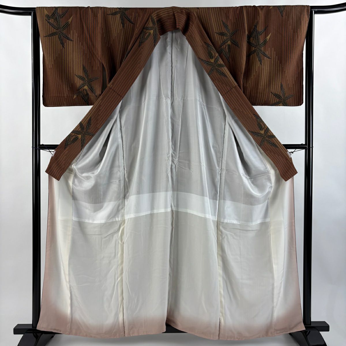 【美品】 小紋 身長159cm 袖長65.5cm M 雙層 笹 縱條紋 茶 純蠶絲 秀品級