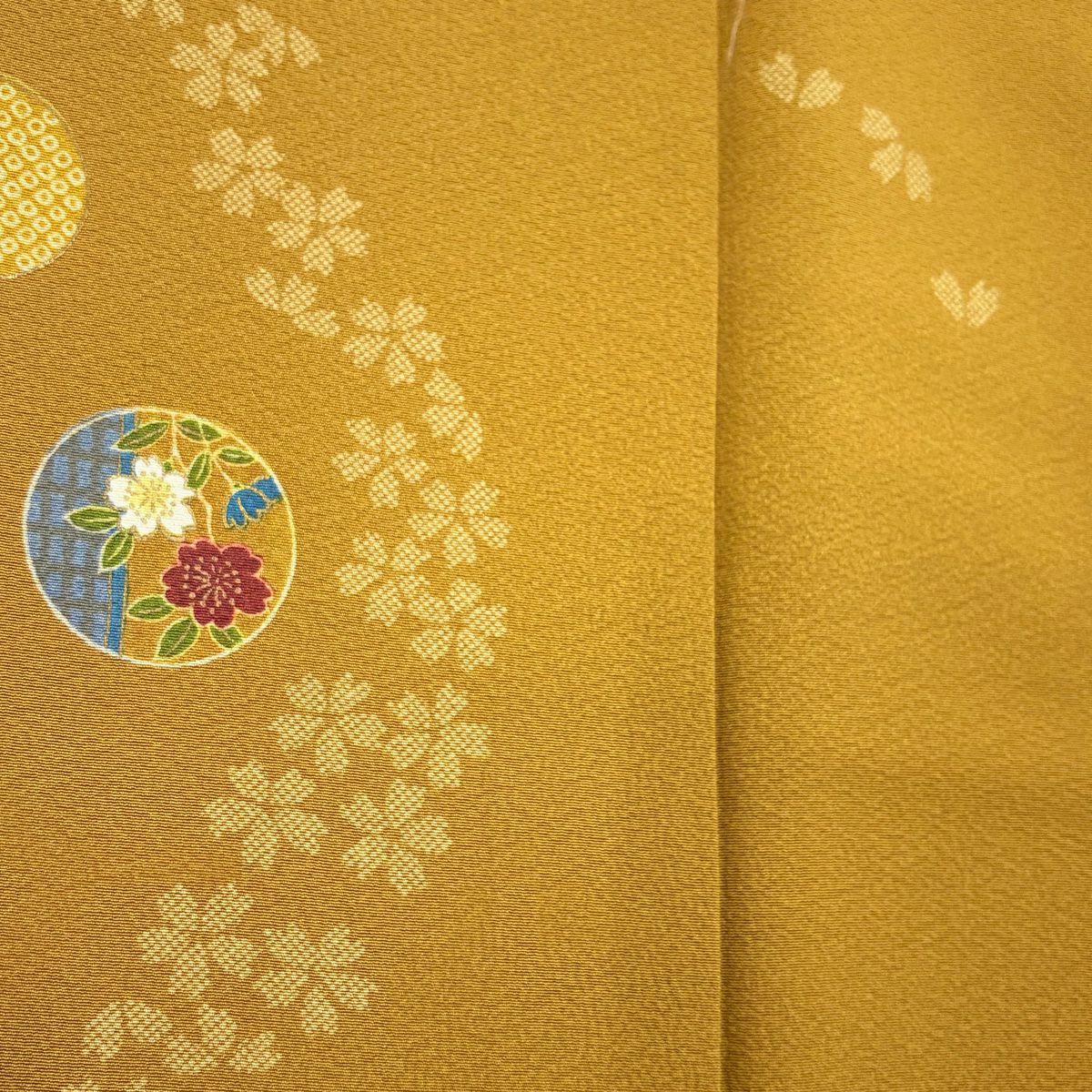 【美品】 小紋 身長156cm 袖長64cm M 雙層 圓文 櫻花 金銀彩 山吹茶 純蠶絲 秀品級