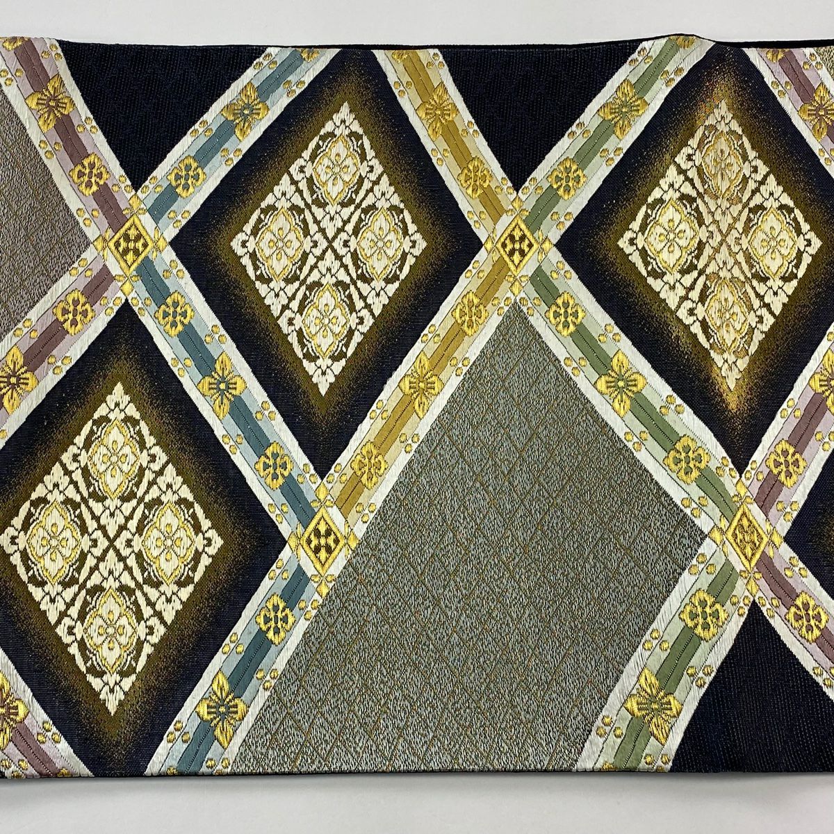 【庫存清倉】 【美品】 袋帶 名品級 襟取小菱花紋 花菱 唐織 金絲 墨色 六通 純蠶絲