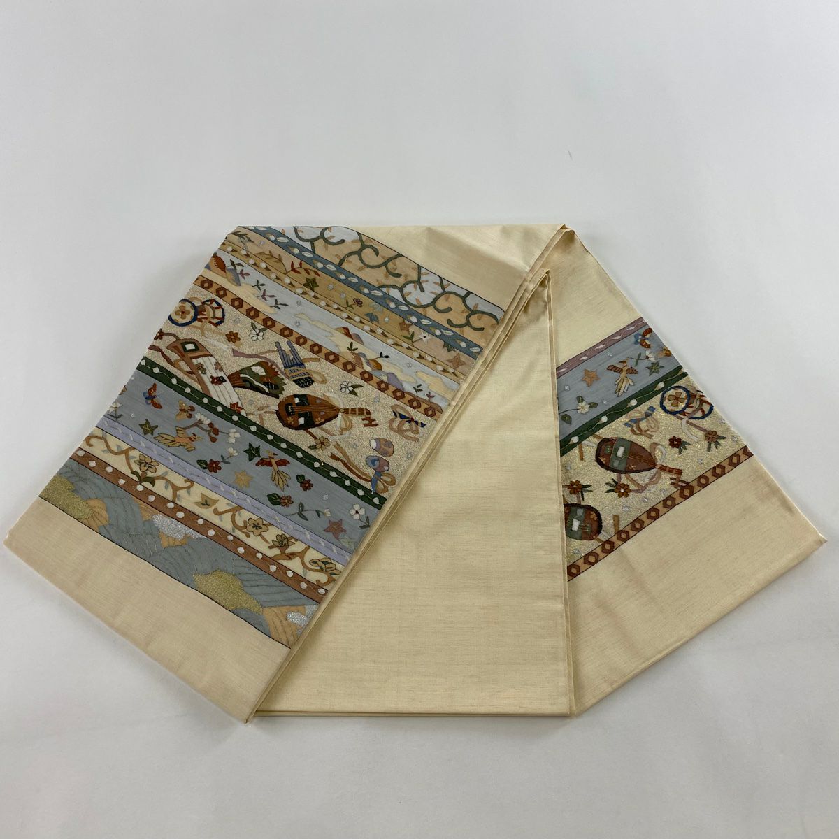 袋帶 逸品級 和樂器 花鳥 金絲 金金箔 米色 大鼓圖案 純蠶絲