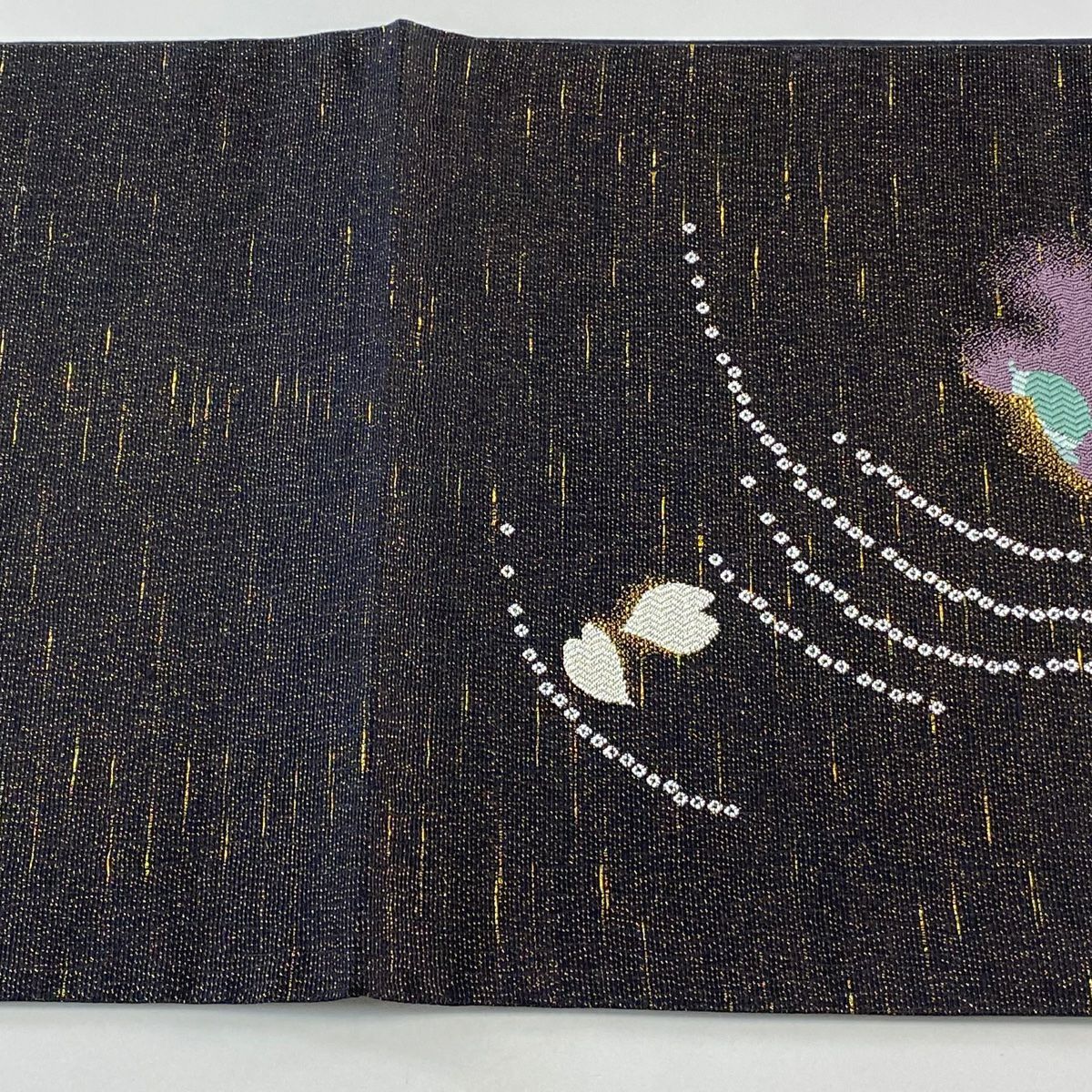 【美品】 袋帶 逸品級 兔子與烏龜 櫻花花瓣 金金箔 刺繡 黑 六通 純蠶絲