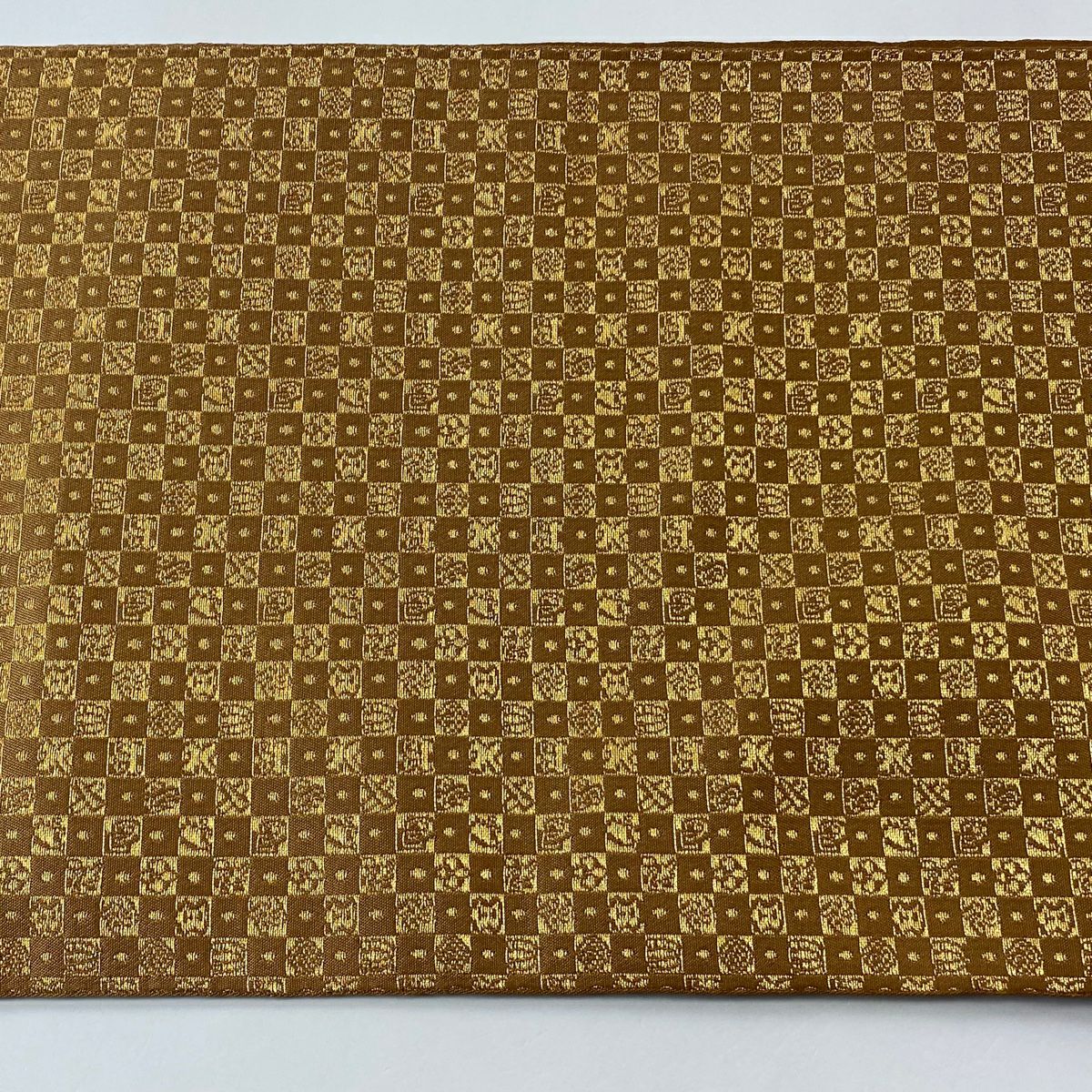 【美品】 袋帶 逸品級 龍村平藏 落款あり 市松樹 幾何學圖案 金絲 淺茶 六通 純蠶絲