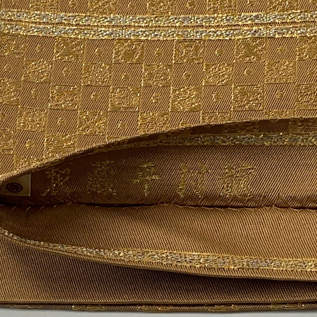 【美品】 袋帶 逸品級 龍村平藏 落款あり 市松樹 幾何學圖案 金絲 淺茶 六通 純蠶絲