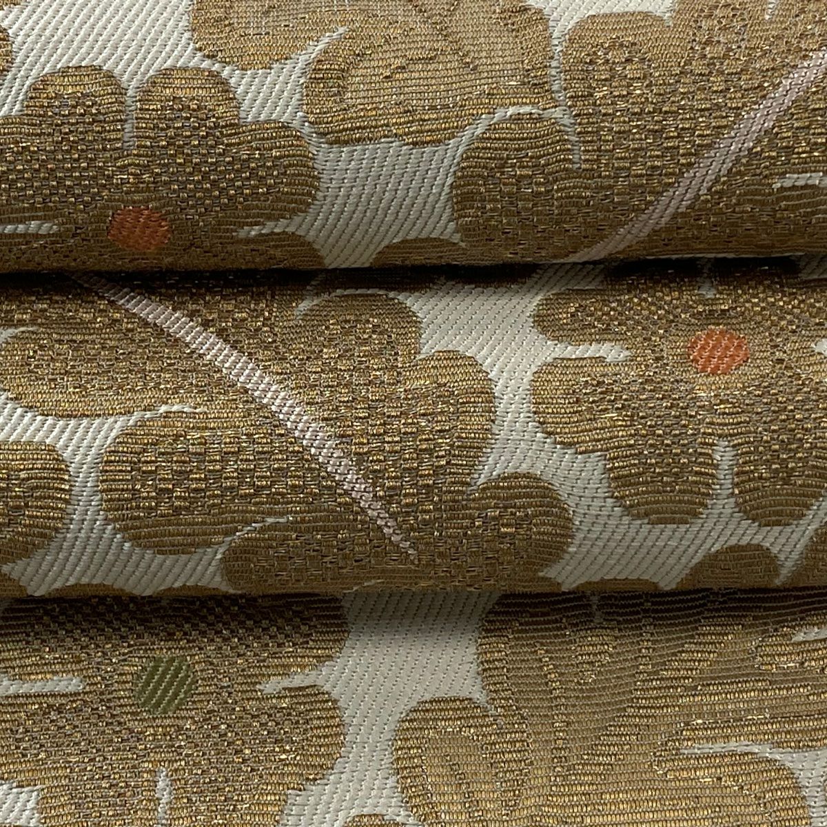 【美品】 袋帶 逸品級 附落款 こむさでもーど 鈴乃屋 草花紋紋 金金箔 米色 六通 純蠶絲
