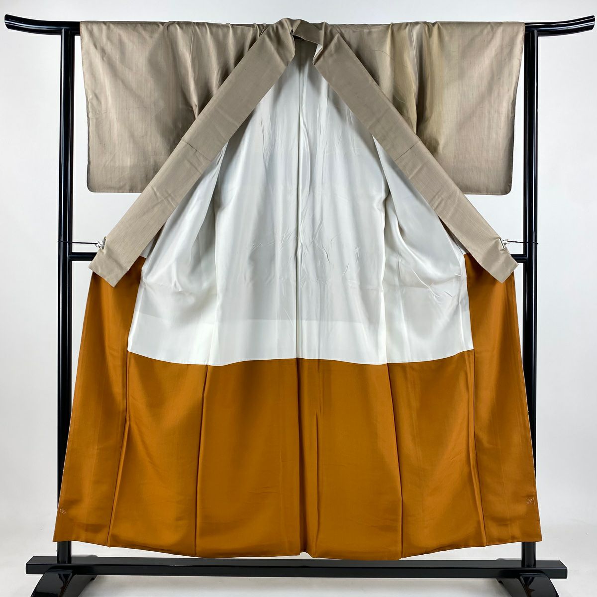 【庫存清倉】訪問服 身長155.5cm 袖長62.5cm S 雙層 紬織織 大和 有落款 幾何圖案 刺繡 淺茶 純蠶絲 名品級