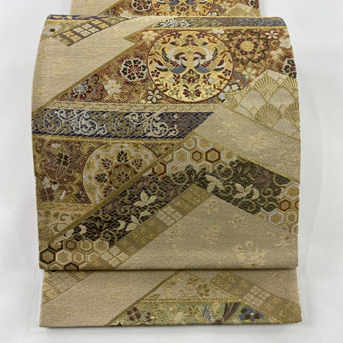 【美品】 袋帶 秀品級 向鳥 草花紋 金銀彩 金金箔 金色 六通 純蠶絲