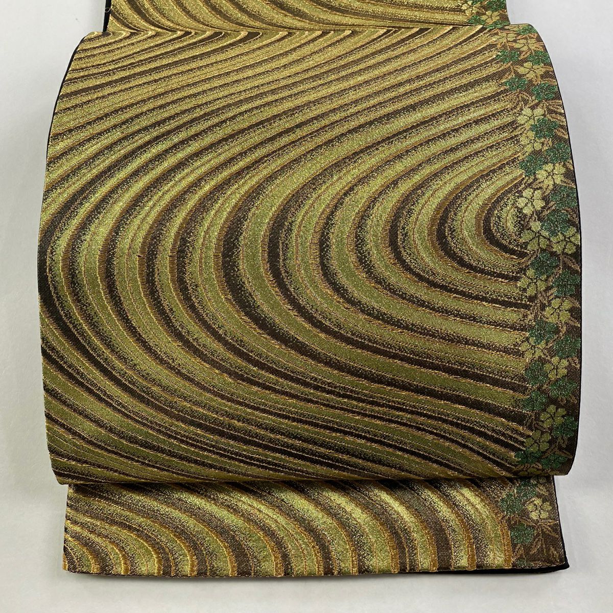 【美品】 袋帶 秀品級 草花紋 流水 金絲 金金箔 金茶 六通 純蠶絲