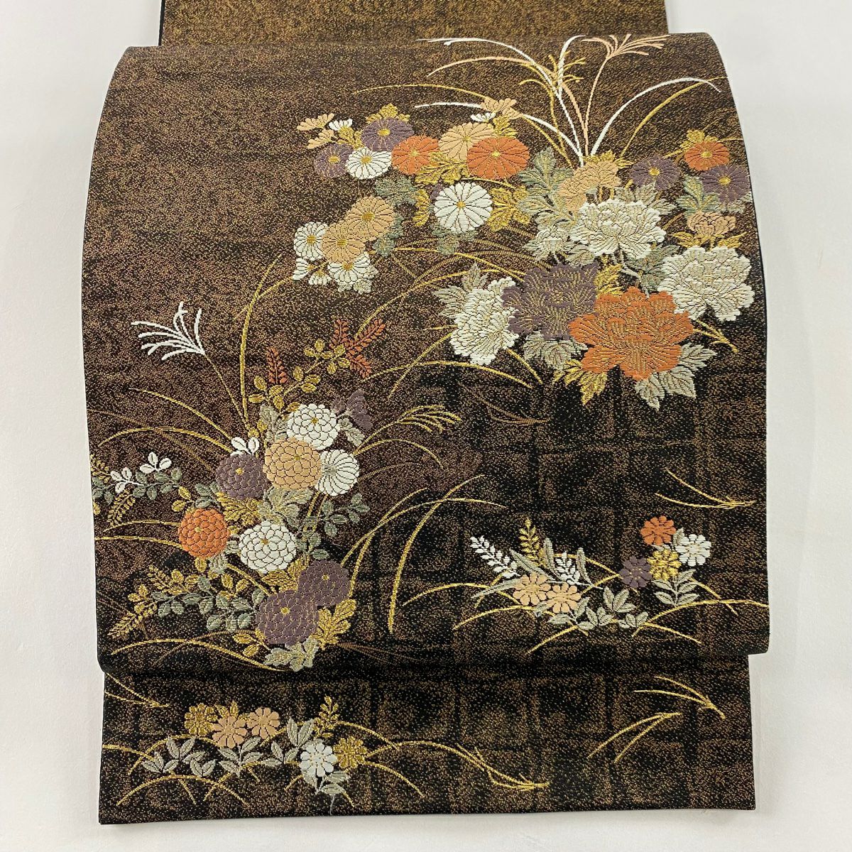 袋帶 秀品級 草花紋紋 松樹葉 金銀彩 金金箔 黑色 お太鼓柄 純蠶絲