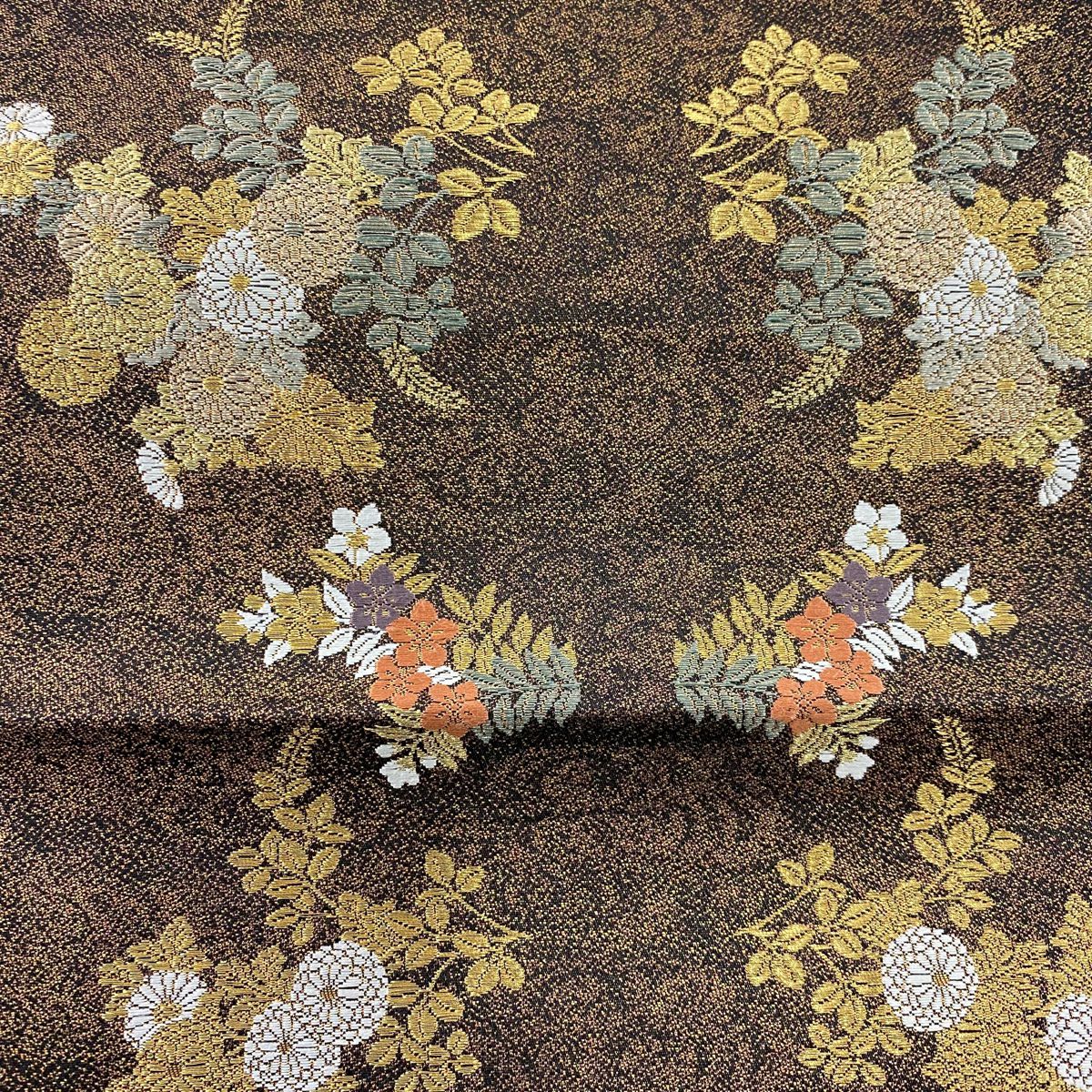 袋帶 秀品級 草花紋紋 松樹葉 金銀彩 金金箔 黑色 お太鼓柄 純蠶絲