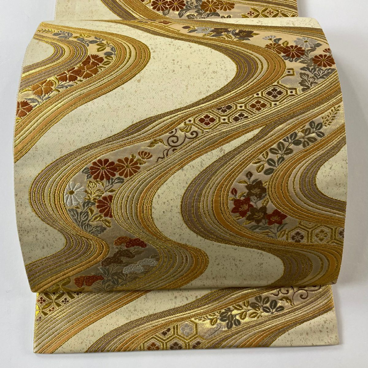【美品】 袋帶 秀品級 流水草花紋紋 金絲 金金箔 金色 六通 純蠶絲