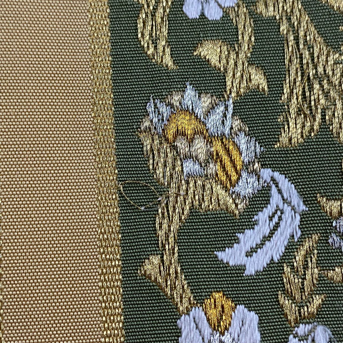 【庫存清倉】 【美品】 袋帶 名品級 草花紋紋 縞紋 金銀彩 唐織 米色 全通 純蠶絲