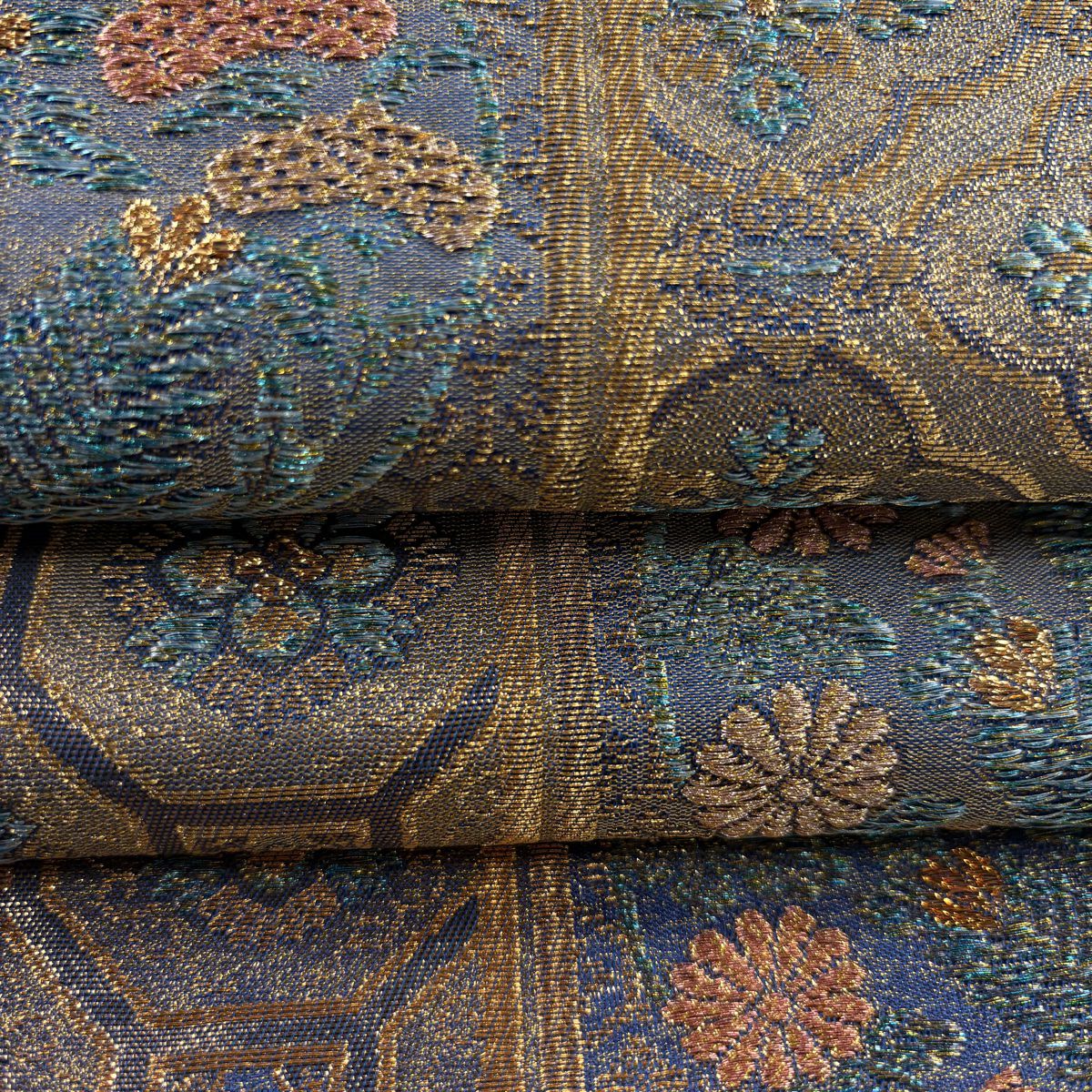 【美品】 袋帶 逸品級 佐波理 落款あり 綴錦 松樹華市松樹紋樣 金絲 金金箔 金茶 六通 純蠶絲