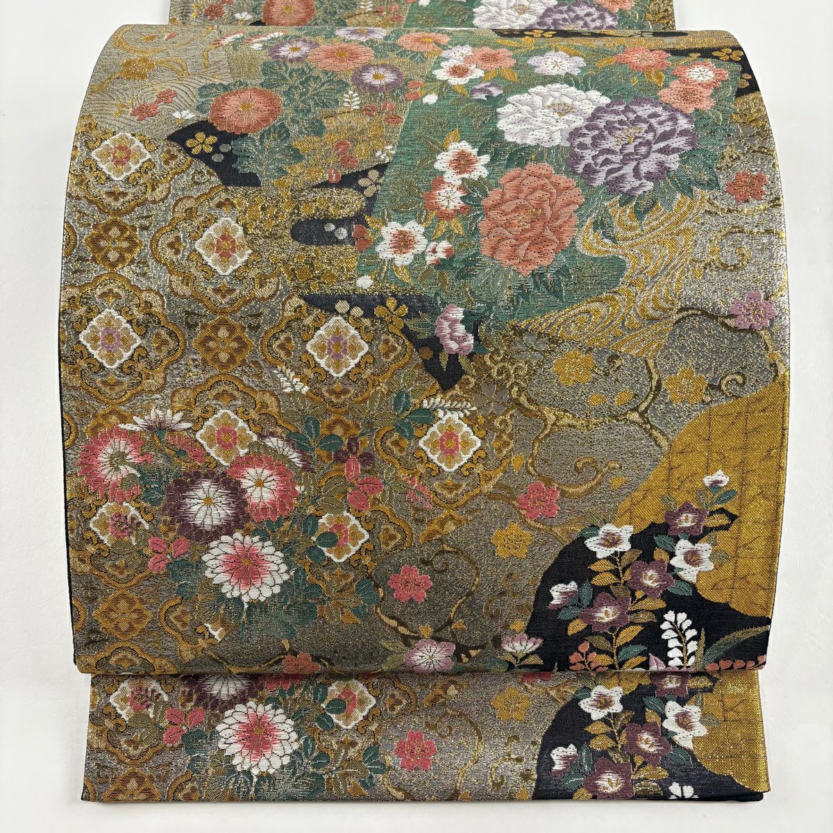 【美品】 袋帶 秀品級 色紙 四季草花紋 金色 六通 純蠶絲