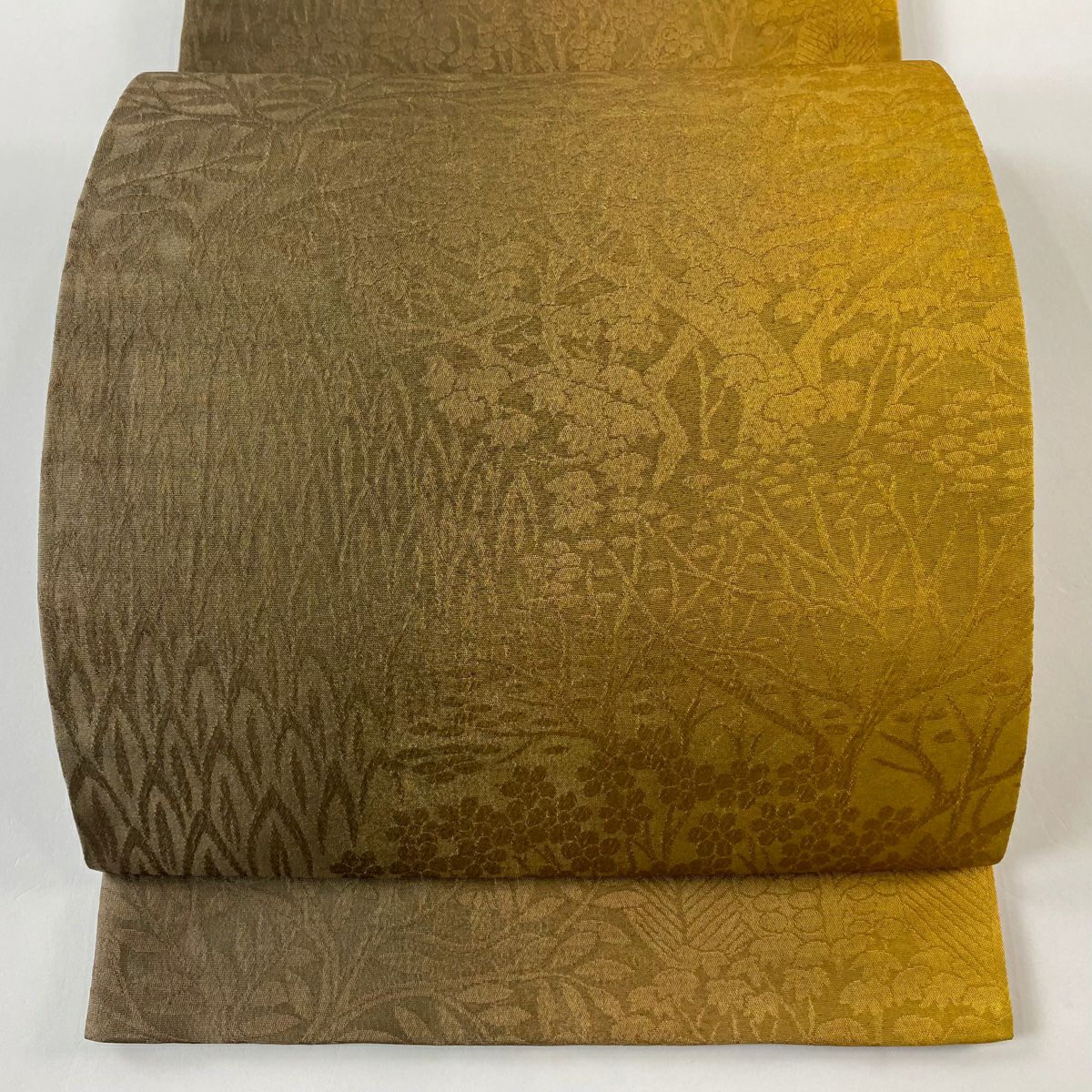 【美品】 袋帶 逸品級 證書齊全 小森草木染工房 枝花 染分 本場筑前博多織 山吹茶 純蠶絲