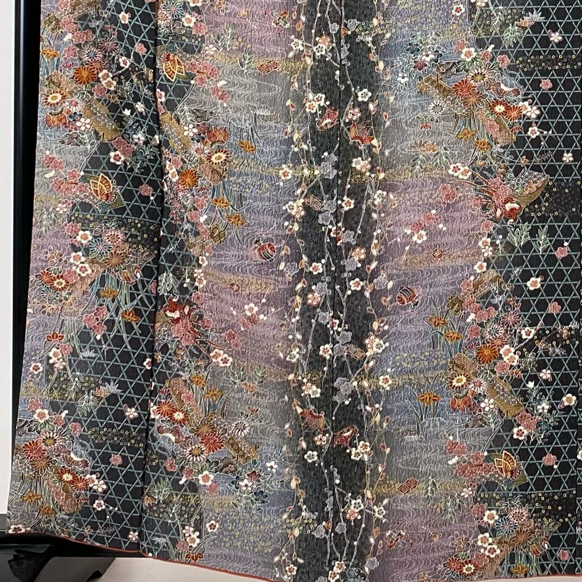 【美品】 小紋 身長163cm 袖長65.5cm M 雙層 草花紋紋 流水 金彩裝飾 灰紫 純蠶絲 秀品級