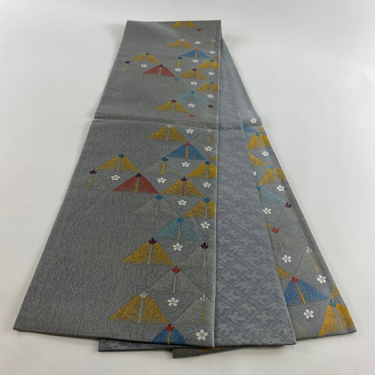 【美品】 袋帶 秀品級 松樹花 金銀絲 灰色 六通 純蠶絲
