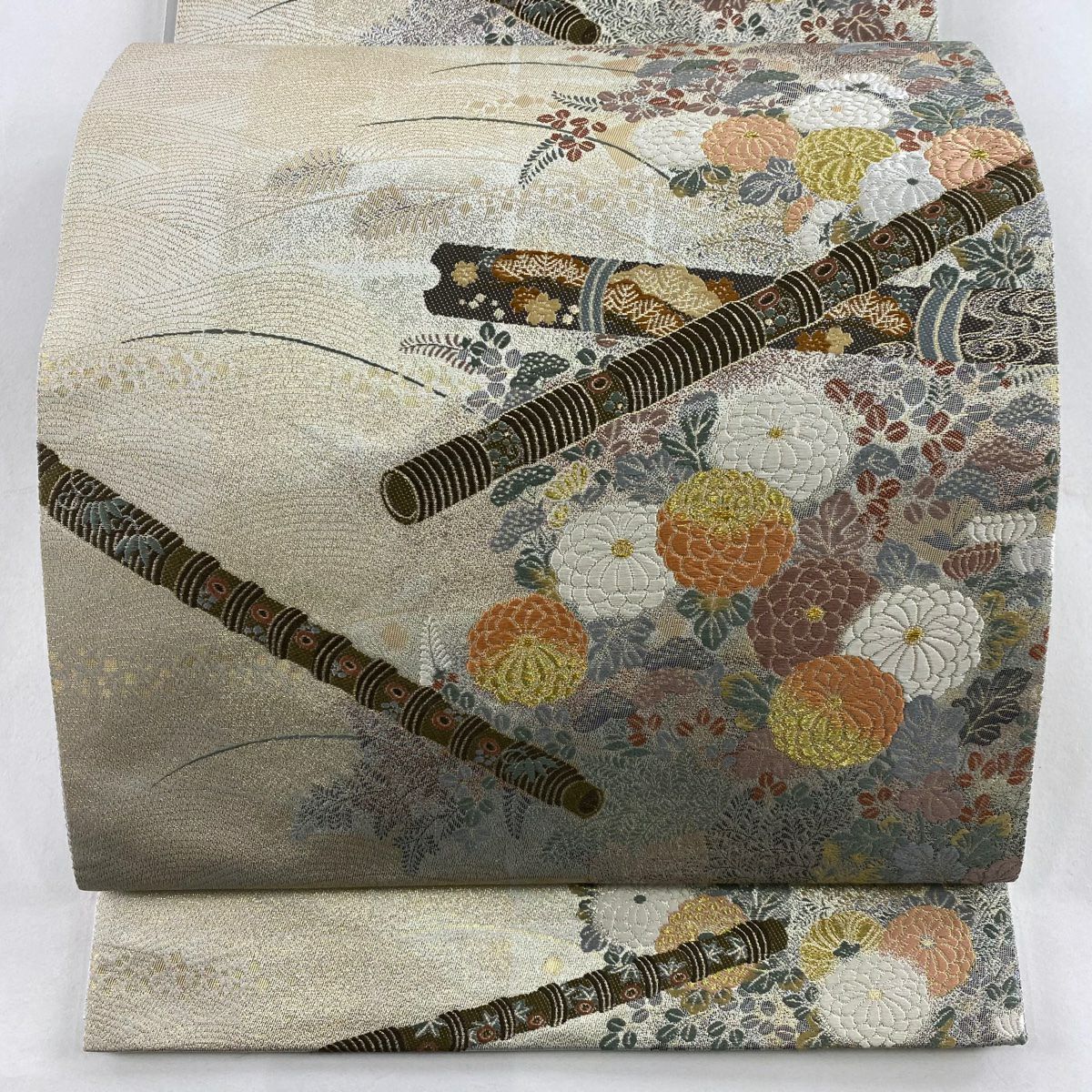 【美品】 袋帶 秀品級 秋草 笛 金絲 金金箔 金色 六通 純蠶絲