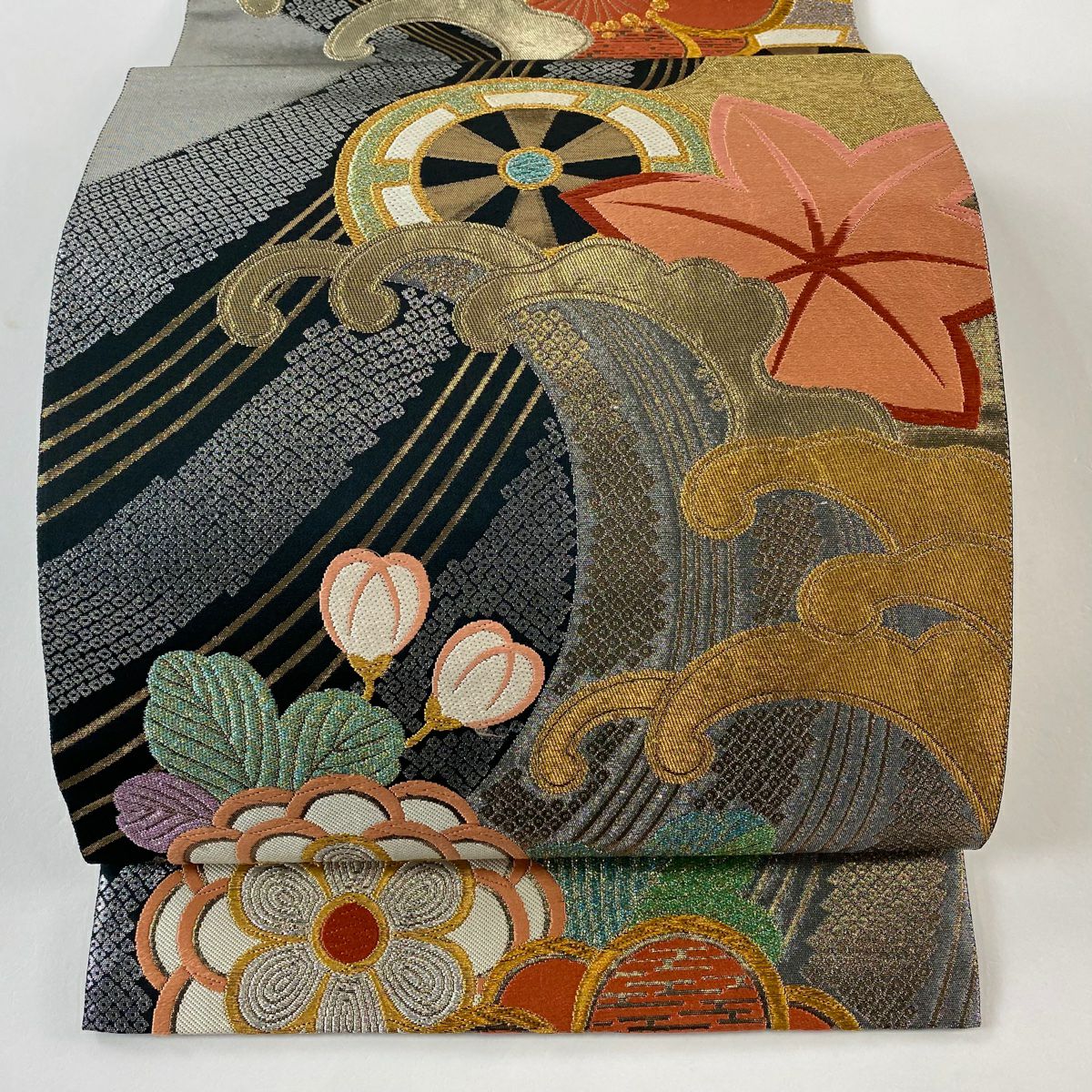 【美品】 袋帶 秀品級 梅花 波頭 唐織 金金箔 銀 全通 純蠶絲