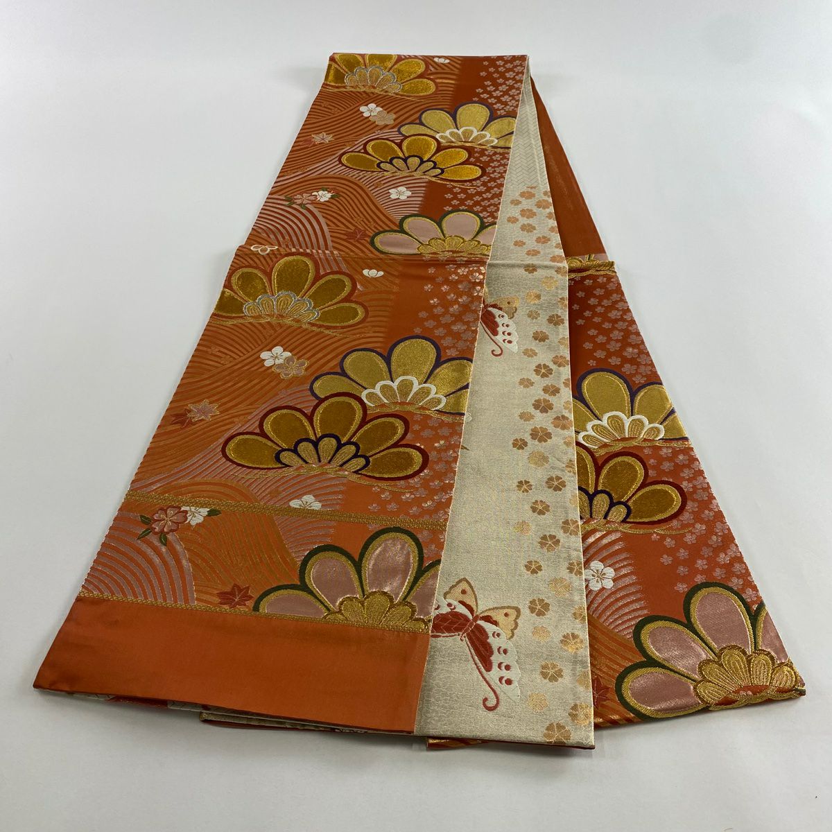 【美品】 袋帶 秀品級 證書齊全 關西裁縫 笠松樹 梅花 金絲 金金箔 朱 紅 六通 純蠶絲