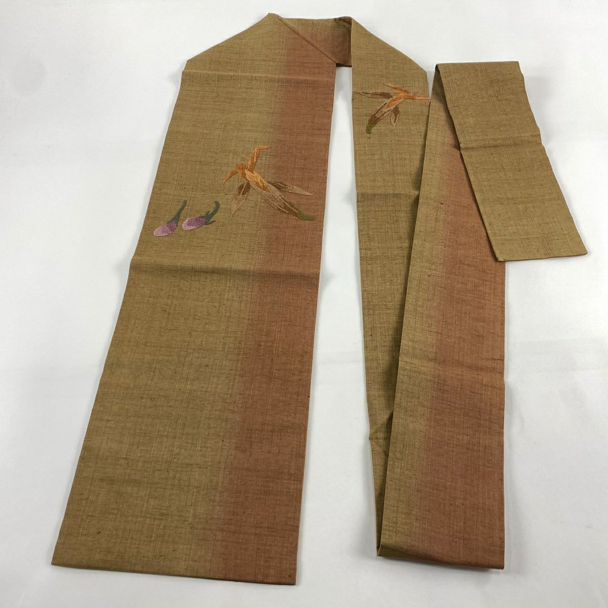 【美品】名古屋帶 秀品級 紬織織 玉米 茄子 刺繡 茶綠 純蠶絲