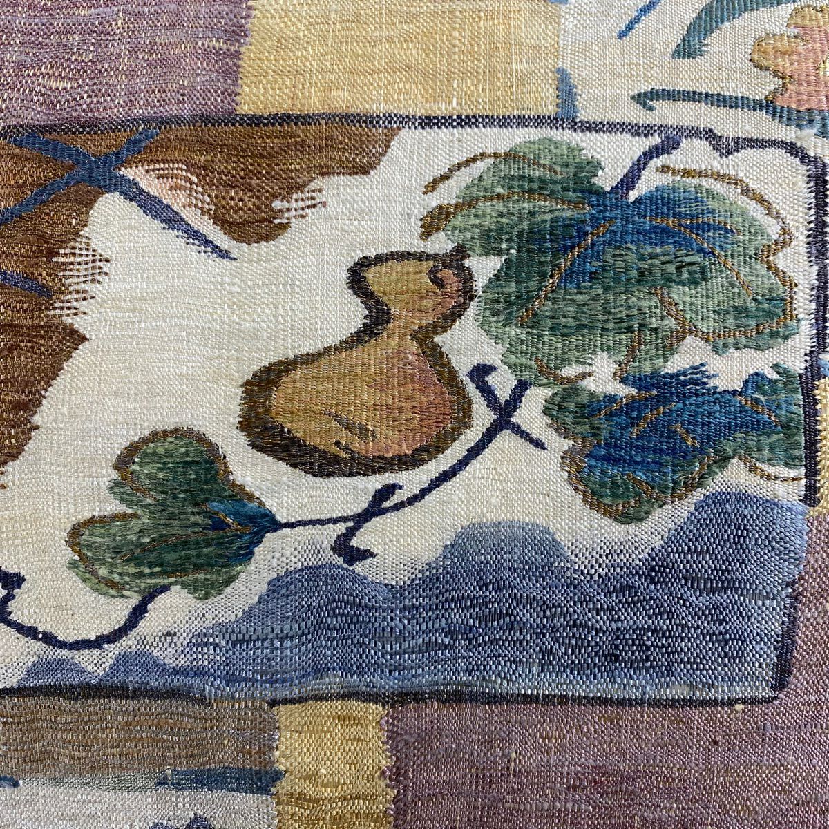 【美品】 袋帶 秀品級 瓢箪 草花紋 金糸 米色 お太鼓柄 純蠶絲