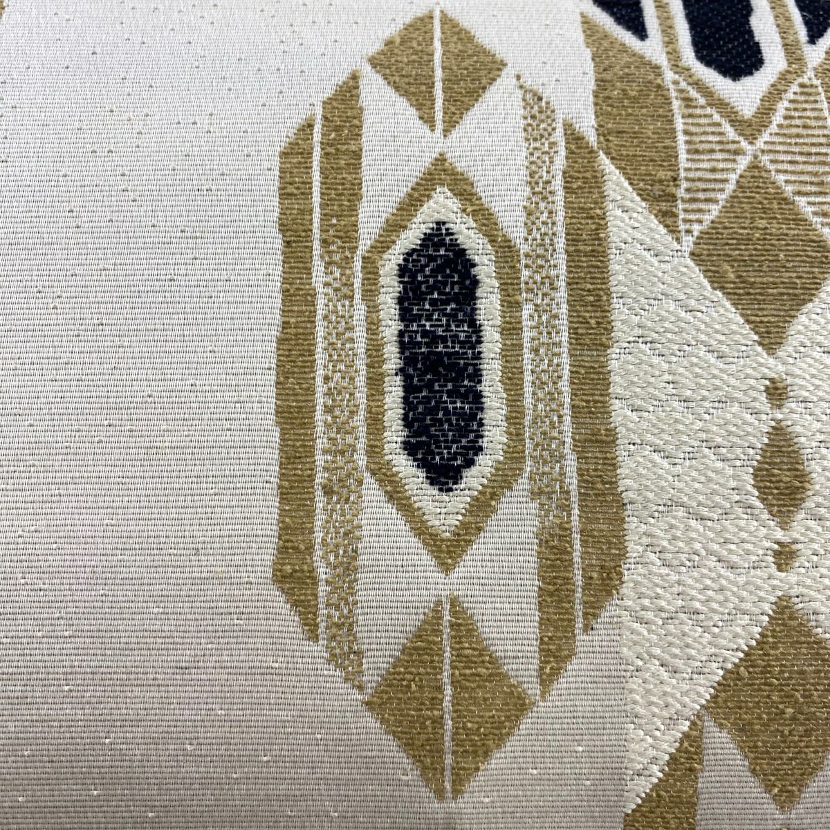 【庫存清倉】 【美品】 袋帶 名品級 龜甲 幾何圖案 奶油色 六通 純蠶絲