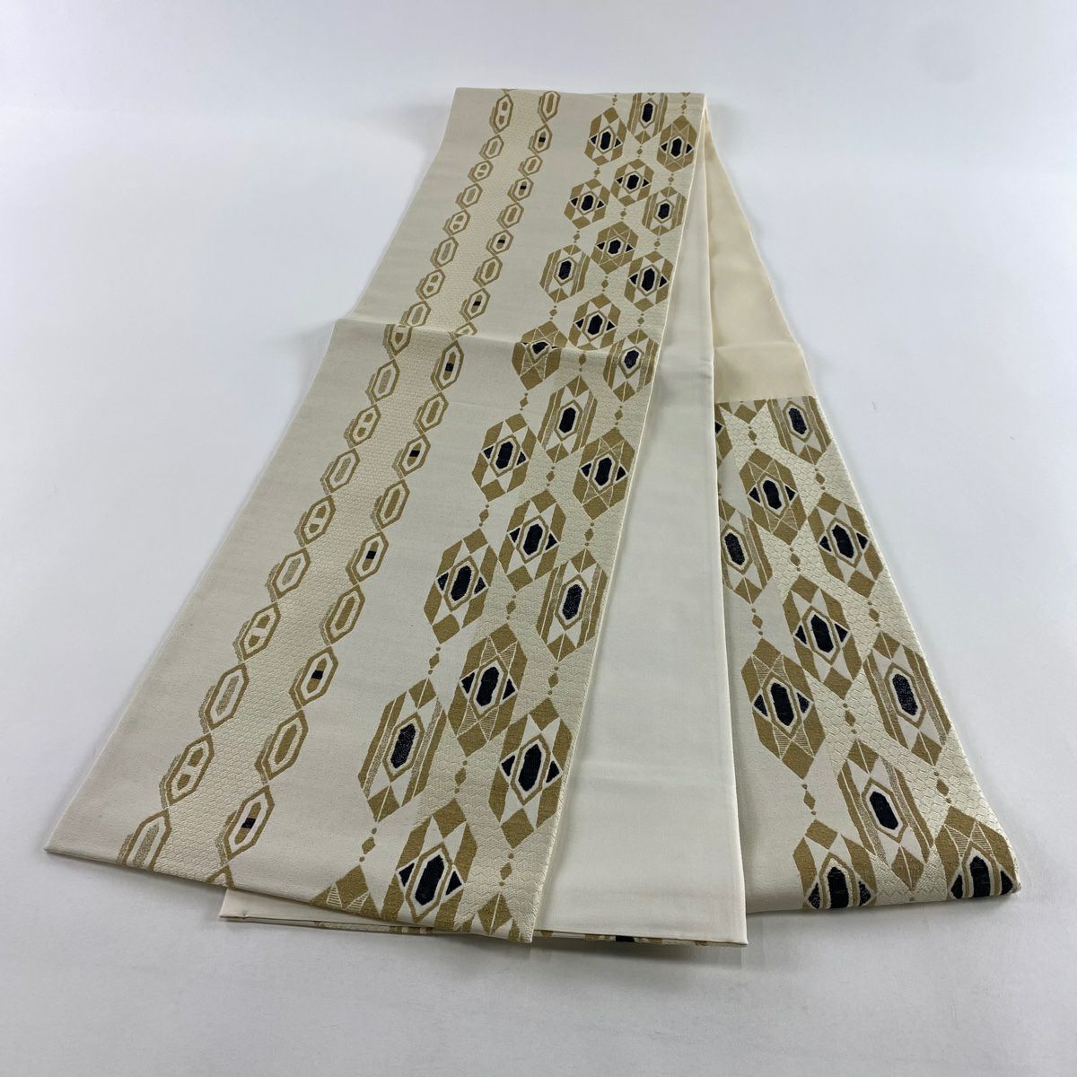 【庫存清倉】 【美品】 袋帶 名品級 龜甲 幾何圖案 奶油色 六通 純蠶絲