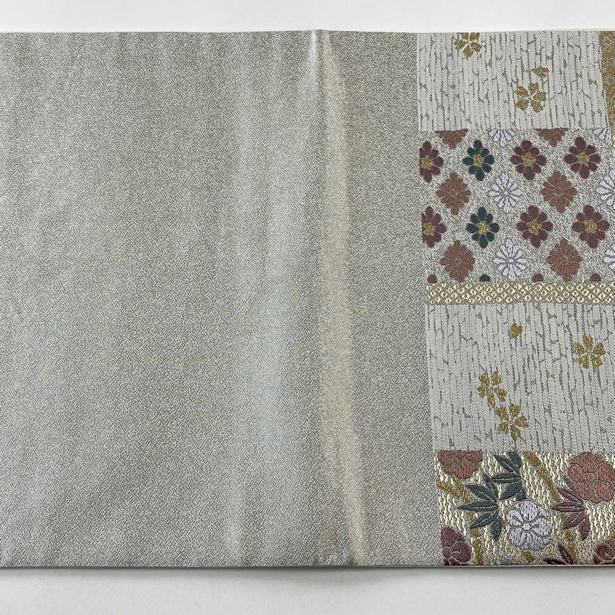 【庫存清倉】 【美品】 袋帶 名品級 松樹竹子梅花 花菱 金金箔 灰色 六通 純蠶絲