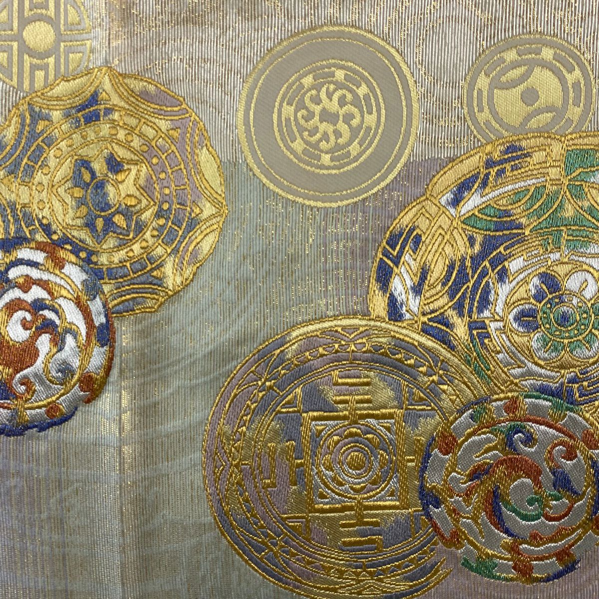 【庫存清倉】 【美品】 袋帶 名品級 じゅらく 有落款 圓紋 幾何學 金金箔 金銀線 奶油色 六通 純蠶絲