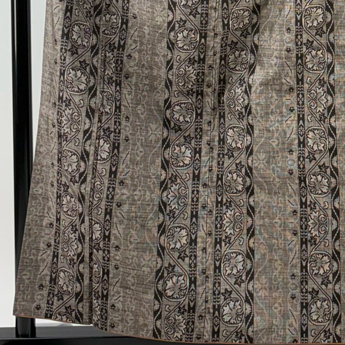 【美品】 紬織 身長158cm 袖長64.5cm M 雙層 花唐草紋 縱條 焦茶 純蠶絲 秀品級