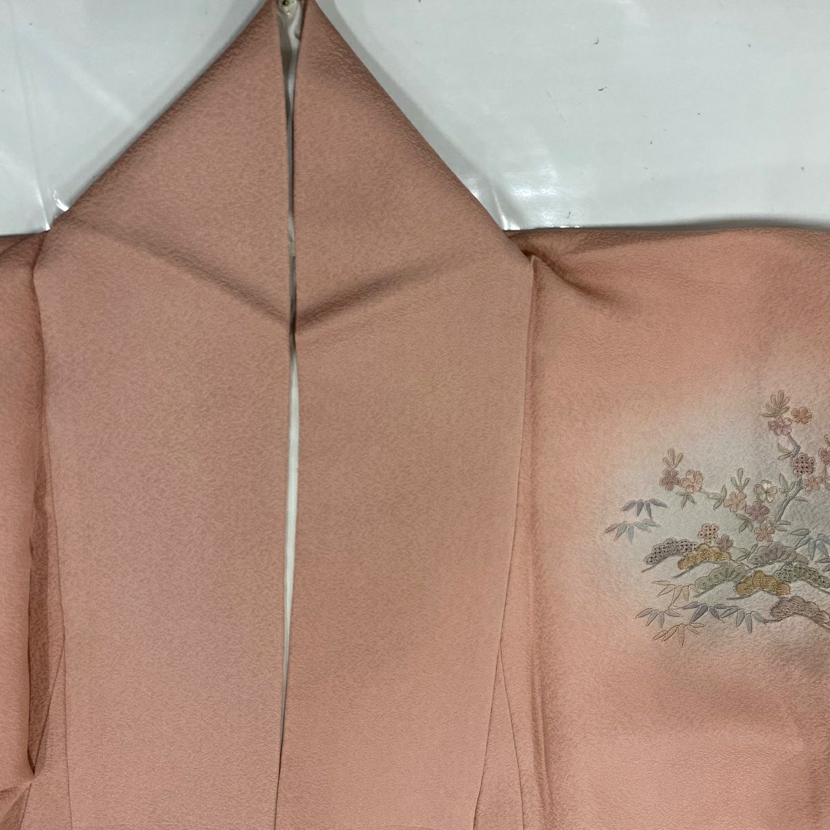 付下 身長159.5cm 袖長64.5cm M 雙層 人物 建物 金糸 刺繡 粉紅 純蠶絲 秀品級 一つ紋