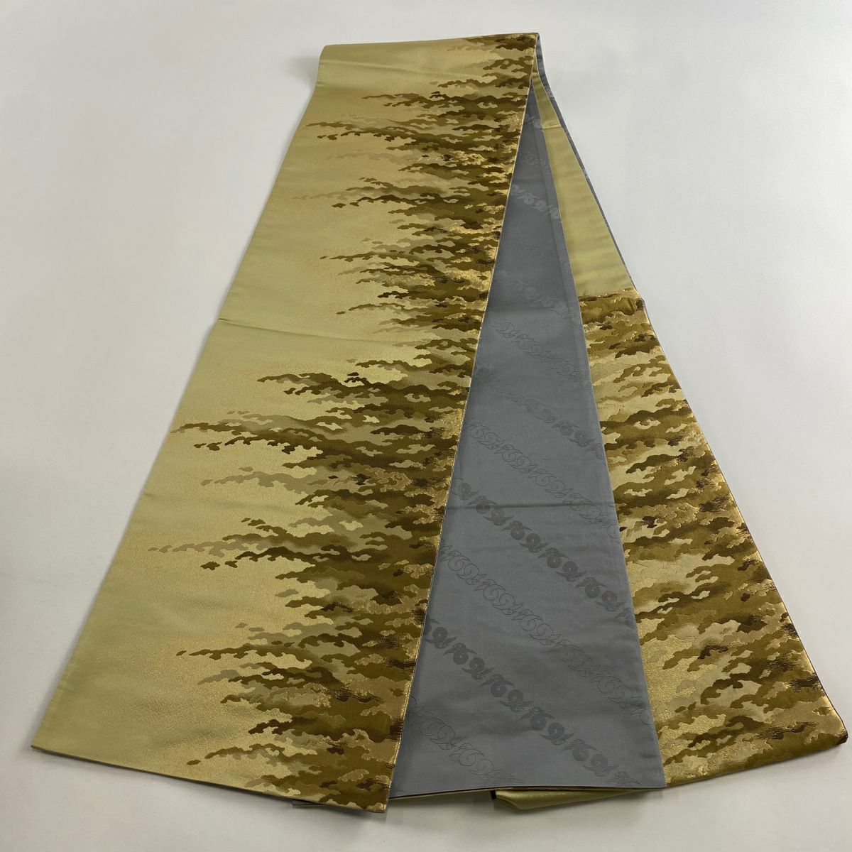 【美品】 袋帶 秀品級 幾何學 金絲 金金箔 金 六通 純蠶絲
