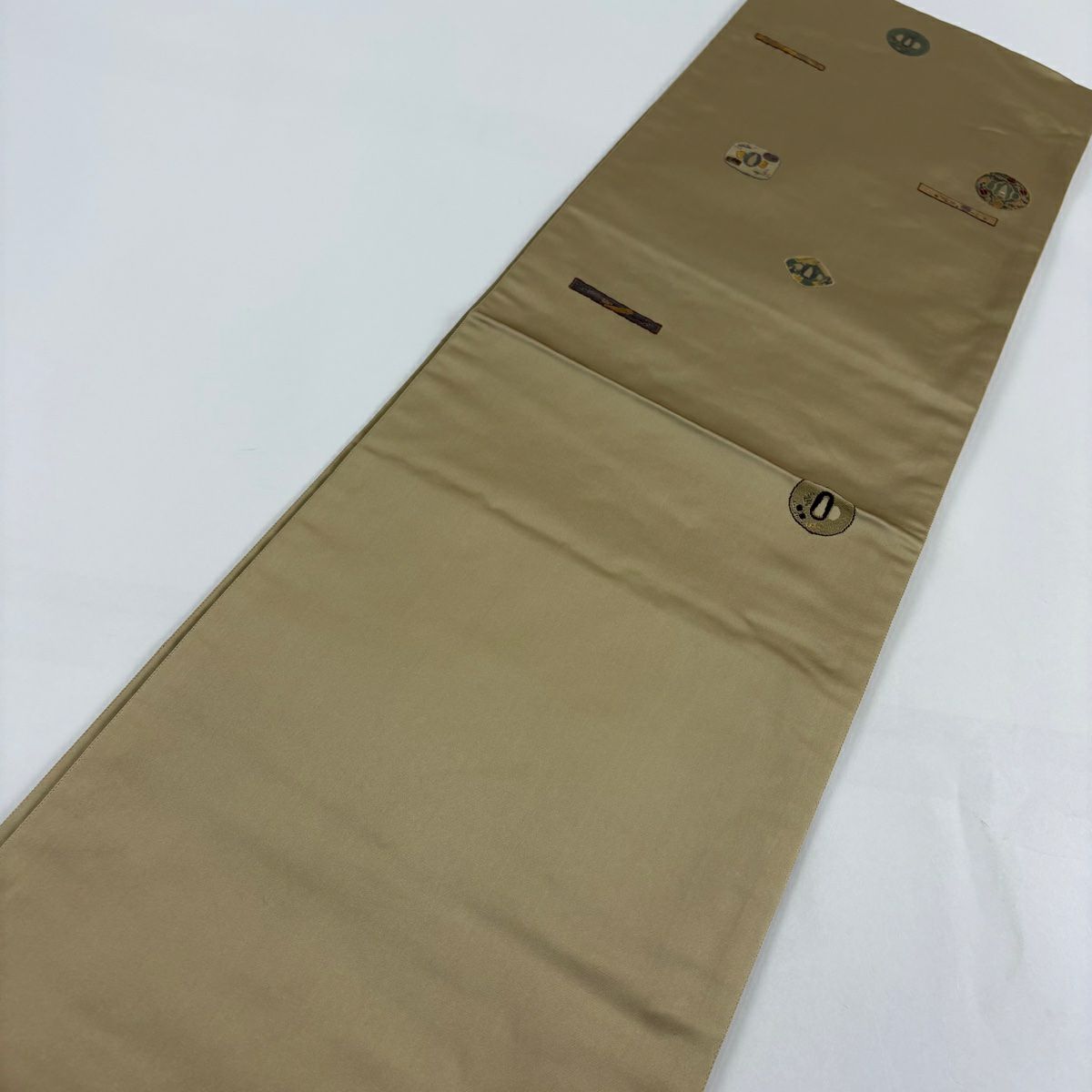 【美品】 袋帶 秀品級 關西仕立 雜幾何圖案 刺繡 金線 淺茶 六通 純蠶絲