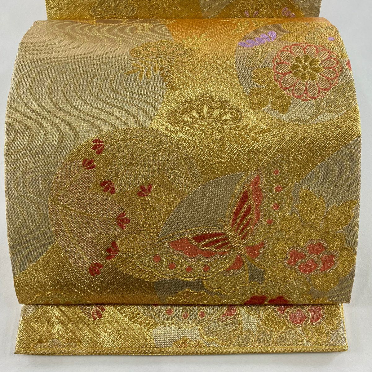 【美品】 袋帶 秀品級 草花紋紋 蝶 金絲 金金箔 金色 六通 純蠶絲