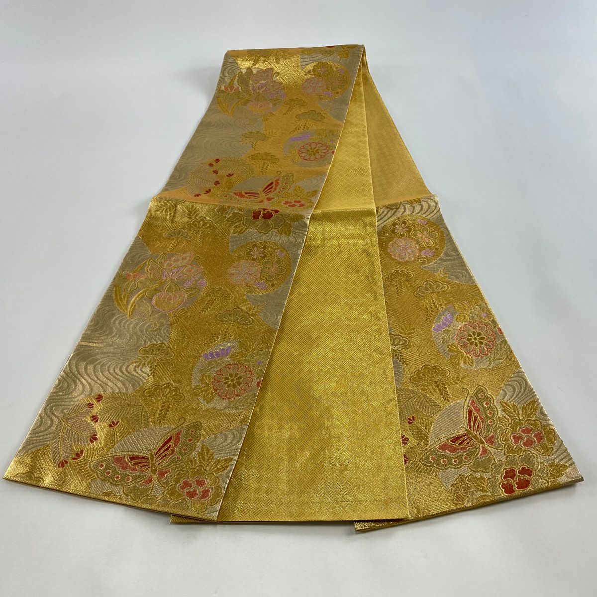 【美品】 袋帶 秀品級 草花紋紋 蝶 金絲 金金箔 金色 六通 純蠶絲