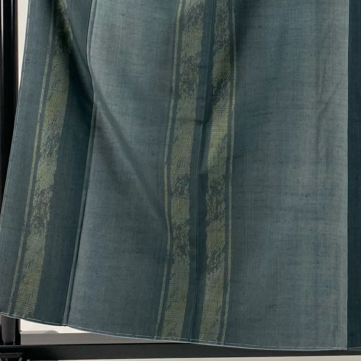 【美品】 結城紬織 身長158.5cm 袖長66cm M 雙層 はたおり娘 やまと 證書あり 縞 龜甲絣 灰綠 純蠶絲 逸品級