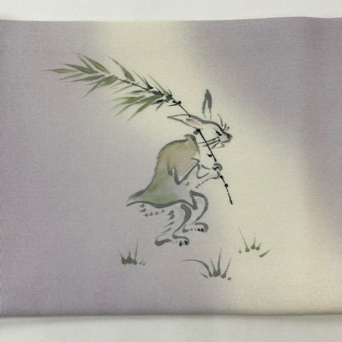【美品】名古屋帶 逸品級 兔子 頭飾 漸層 淺紫 純蠶絲