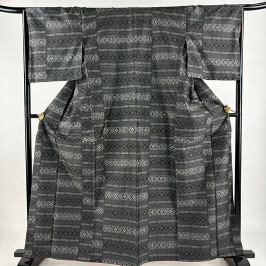 【美品】 紬織 身長162cm 袖長65cm M 雙層 花紋 段紋 墨 黑 純蠶絲 秀品級