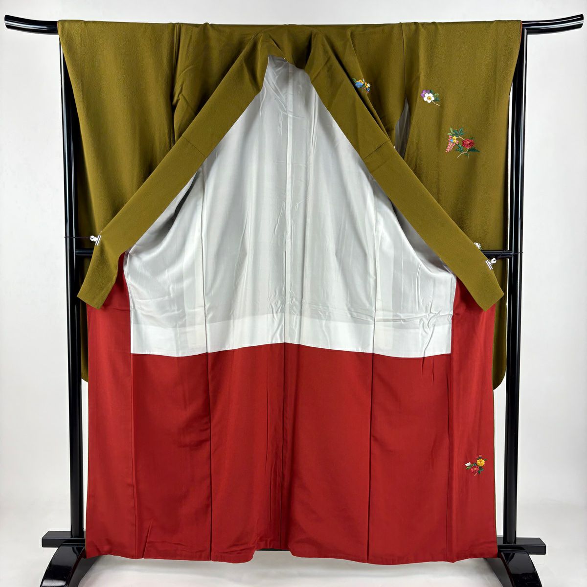 【庫存清倉】振袖禮服 身長160.5cm 袖長66cm M 雙層 草花紋紋 蝶刺繡 金絲 茶綠 純蠶絲 名品級