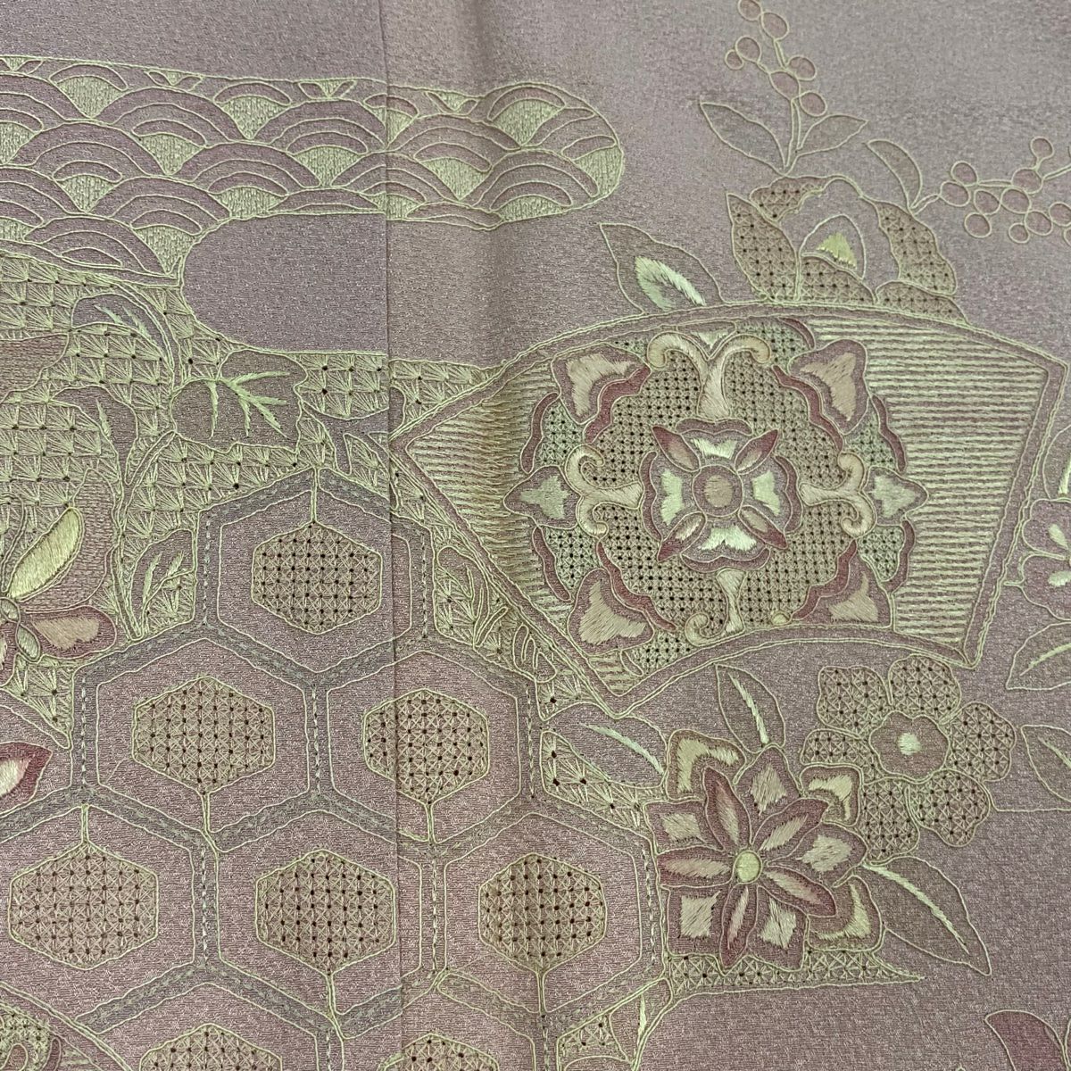 【庫存清倉】 付下 身長159.5cm 袖長63cm S 雙層 扇子面 草花紋刺繡 漸層 淡紫 純蠶絲 名品級