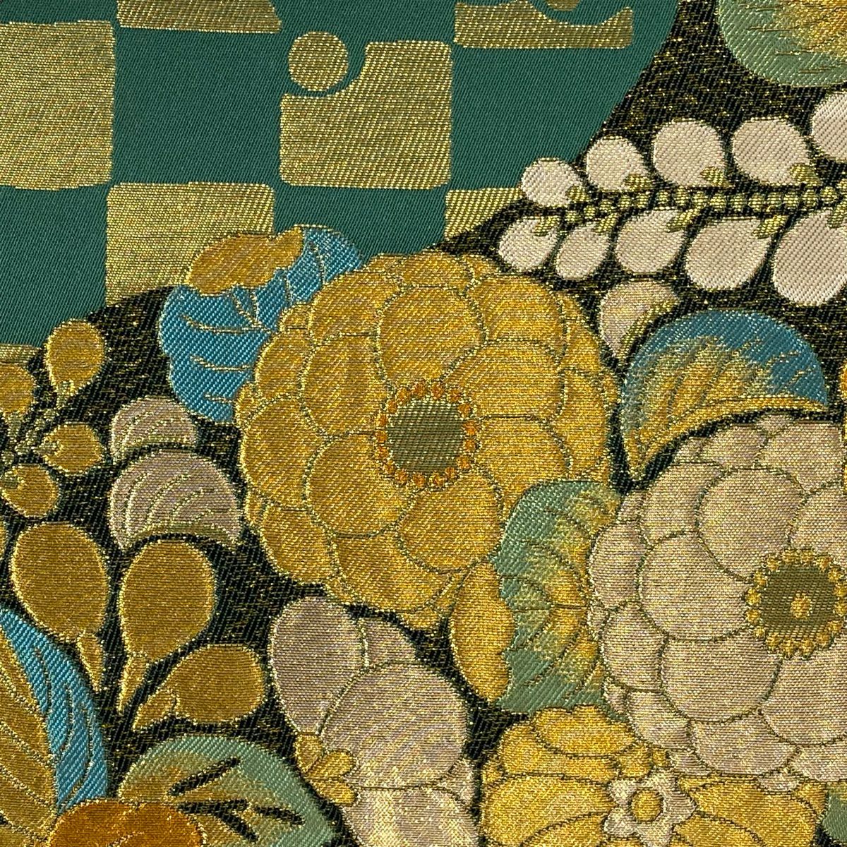 【美品】 袋帶 秀品級 草花紋紋 市松樹 金銀彩 金金箔 綠 六通 純蠶絲