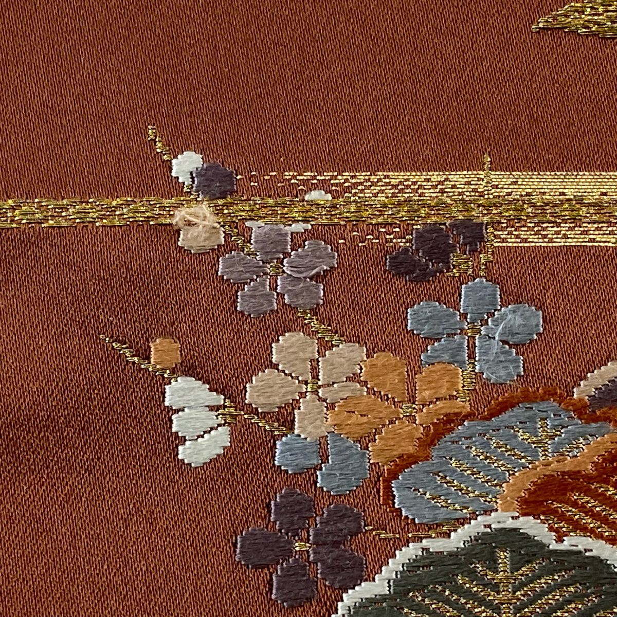 【美品】 袋帶 秀品級 關西仕立 雲霞 草花紋紋 金金箔 金絲 紅茶 六通 純蠶絲