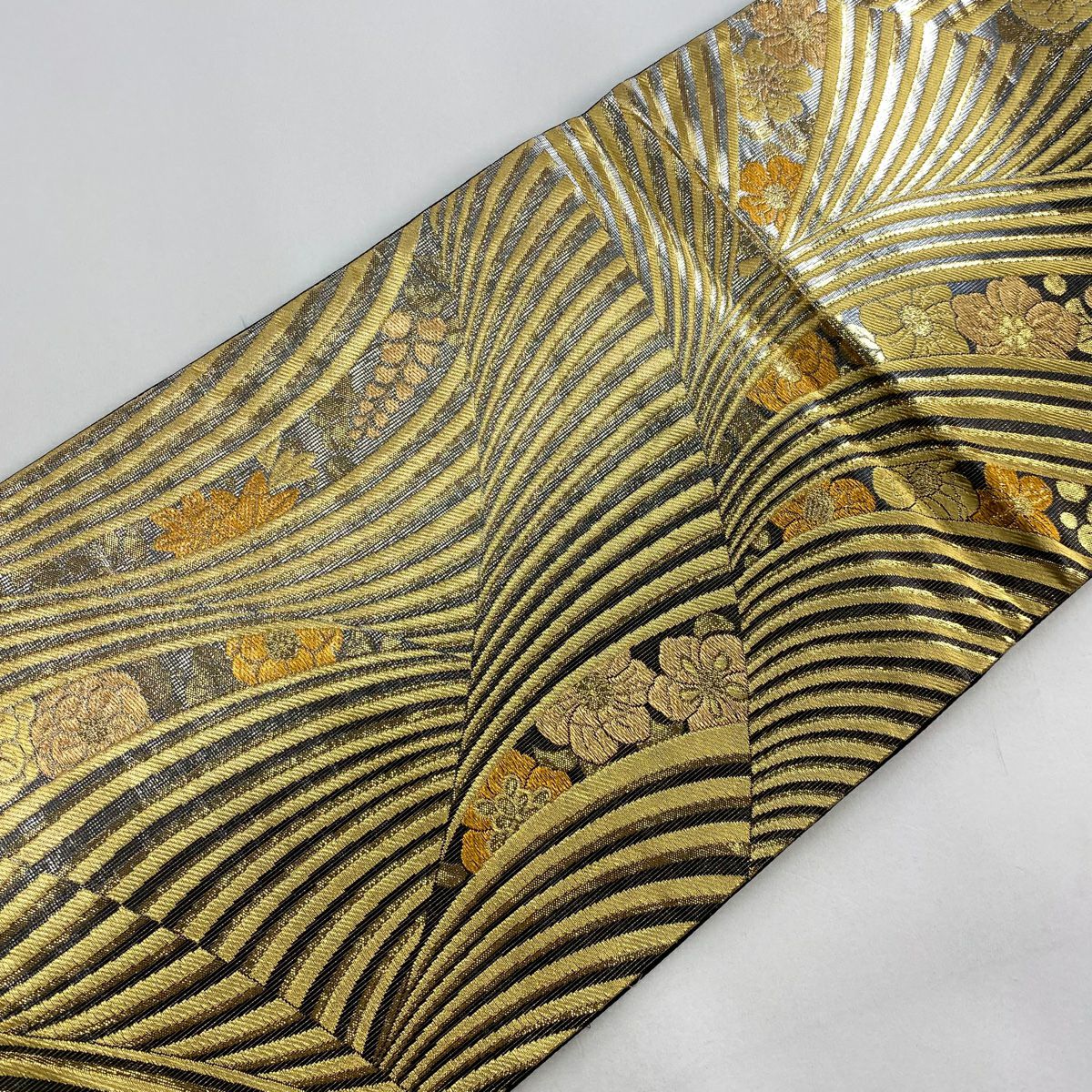 【美品】 袋帶 秀品級 枝花 斜紋 金絲 金色 全通 純蠶絲