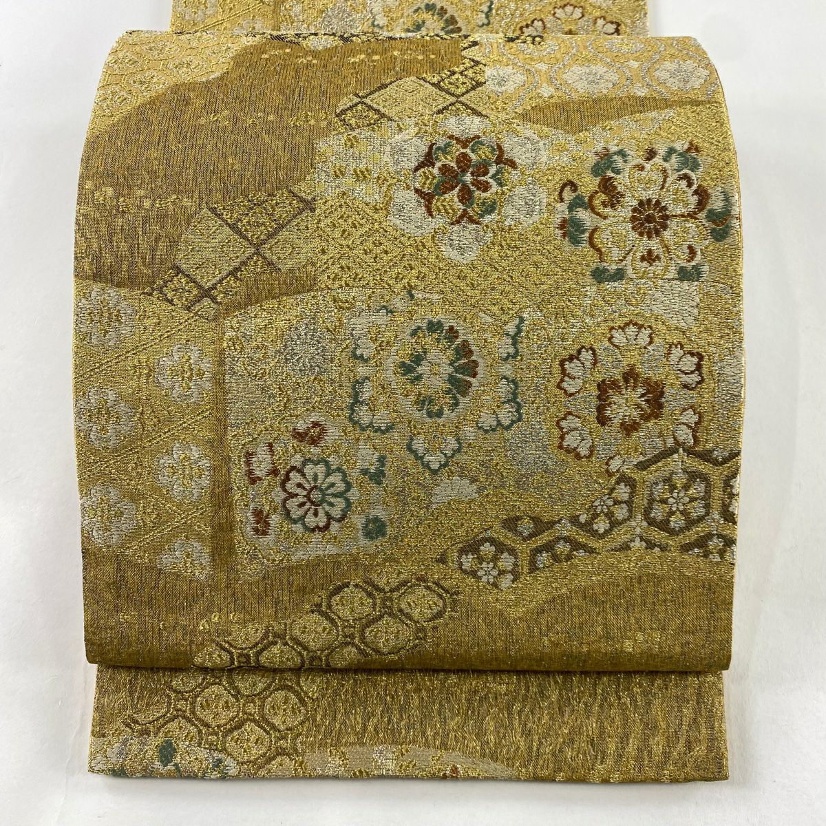 【美品】 袋帶 秀品級 冊子 有職紋樣 金銀線 金金箔 金色 六通 純蠶絲