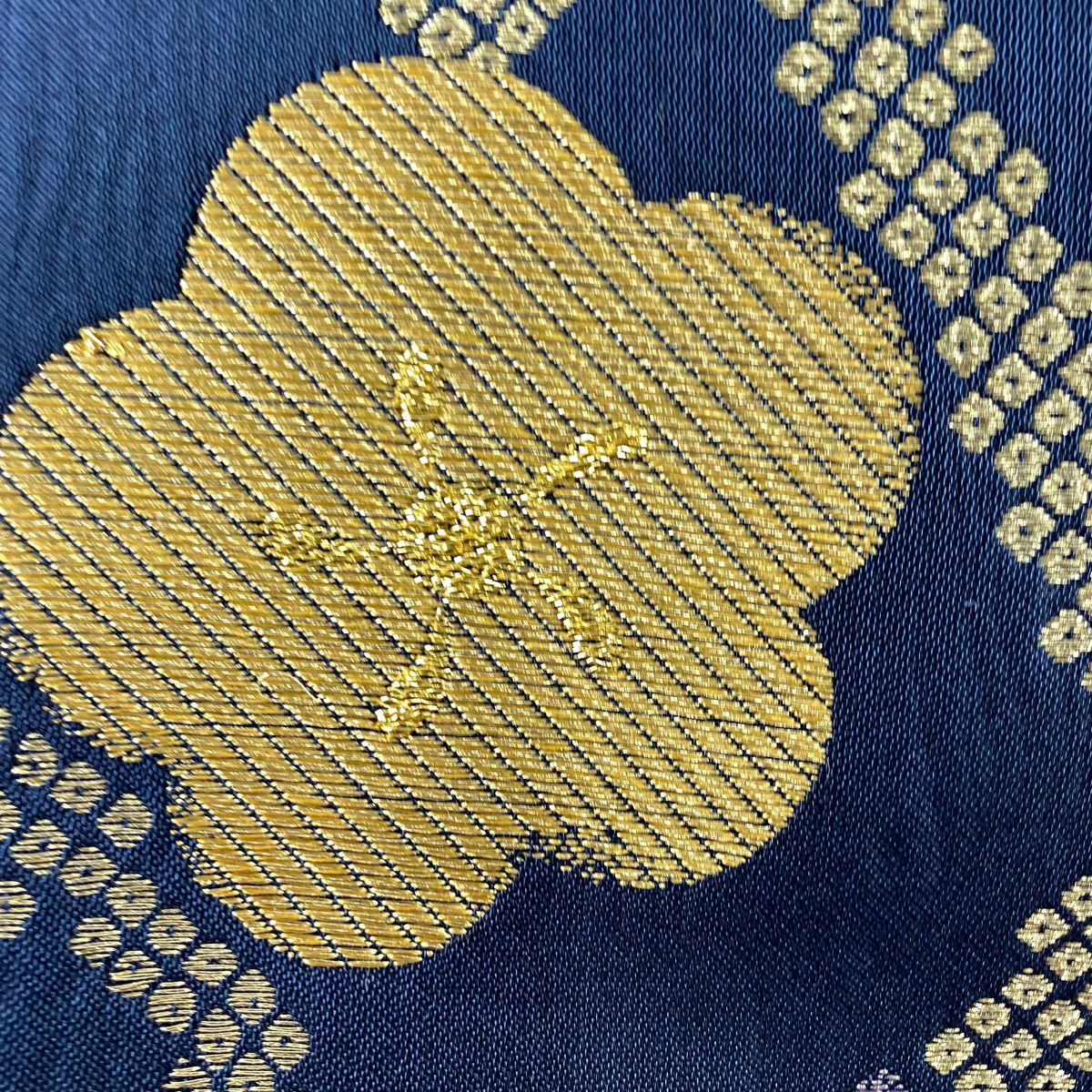 【美品】 袋帶 秀品級 梅花 源氏香 金絲 金金箔 紫 六通 純蠶絲