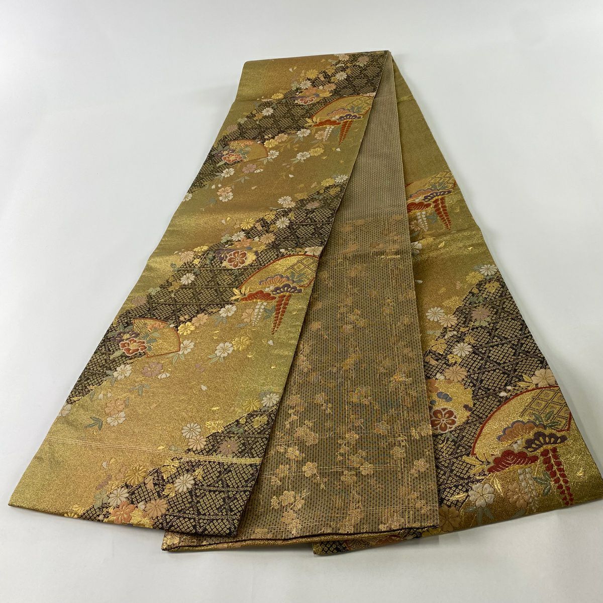 【美品】 袋帶 秀品級 扇子面 笠松樹 金絲 金金箔 金 六通 純蠶絲