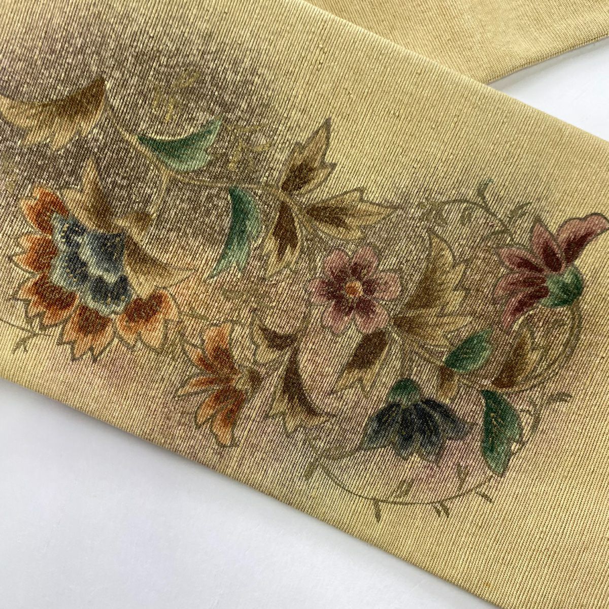 【美品】名古屋帶 秀品級 花唐草紋 草花紋 金彩裝飾 茶 純蠶絲
