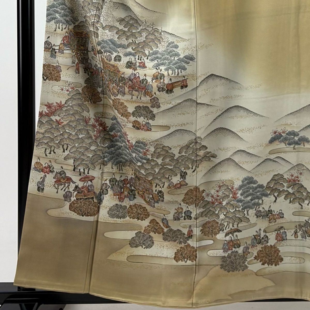 訪問服 身長158cm 袖長66cm M 雙層 人物 松樹梅花 金銀彩 漸層 米色 純蠶絲 秀品級 一つ紋