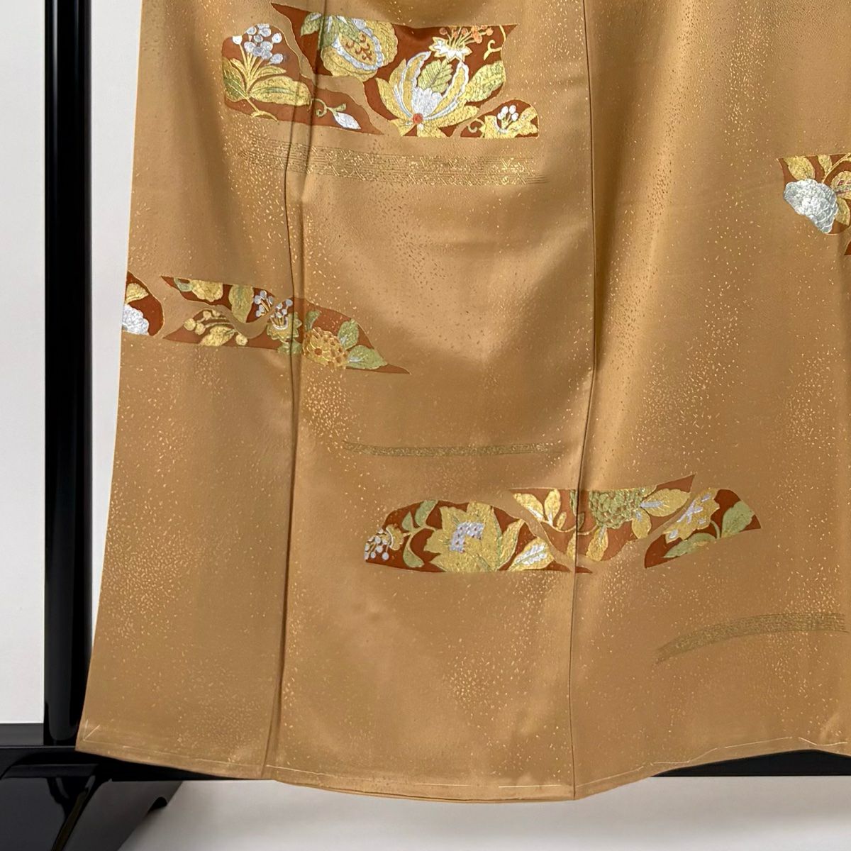 付下 身長159.5cm 袖長66cm M 雙層 落款 草花紋紋 霞 金銀彩 淺茶 純蠶絲 秀品級 一つ紋